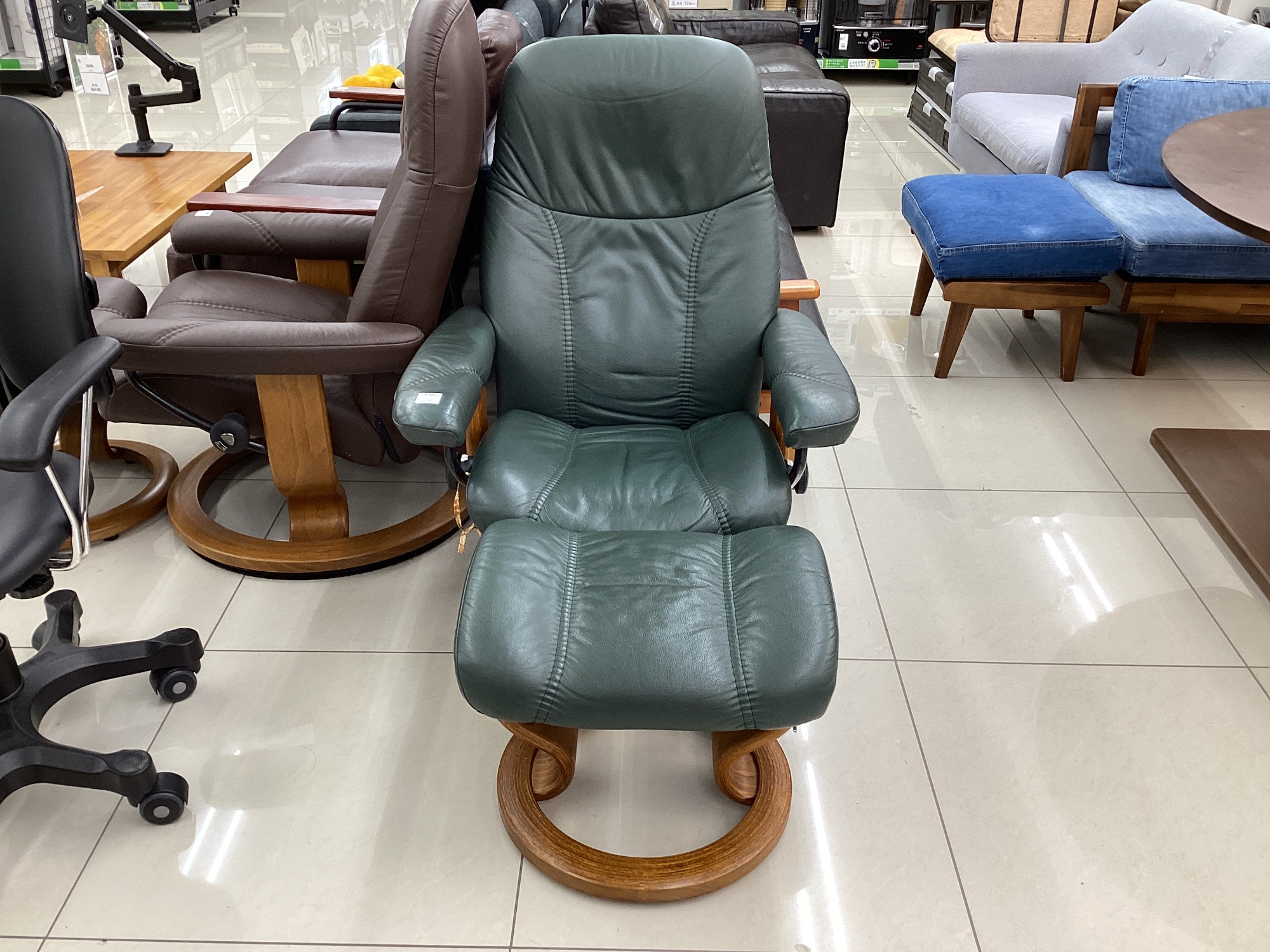 家具多数取扱い中！】Ekornesのリクライニングチェアーのご紹介  