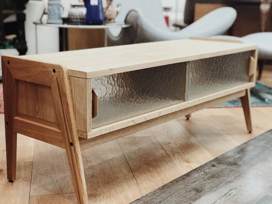 B-COMPANY ビーカンパニーTVボード