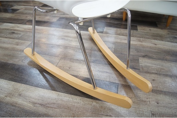 Vitra(ヴィトラ)Tom Rock(トムロックロッキングチェア―)が買取入荷