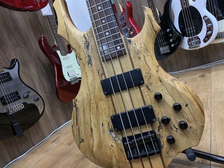 Grass Roots からエレキベースGV-FR-100B4が買取入荷！【幕張店