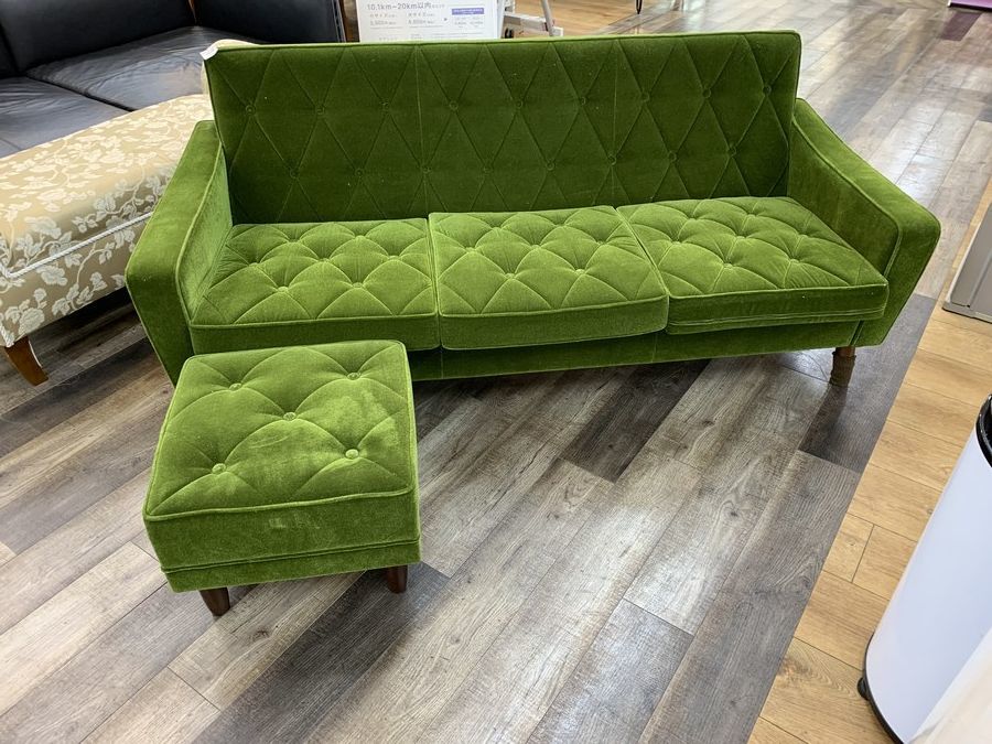 カリモク60 モケットグリーン オットマン付ソファーが買取入荷!【幕張 カリモク60 モケットグリーン オットマン付ソファーが買取入荷!【幕張