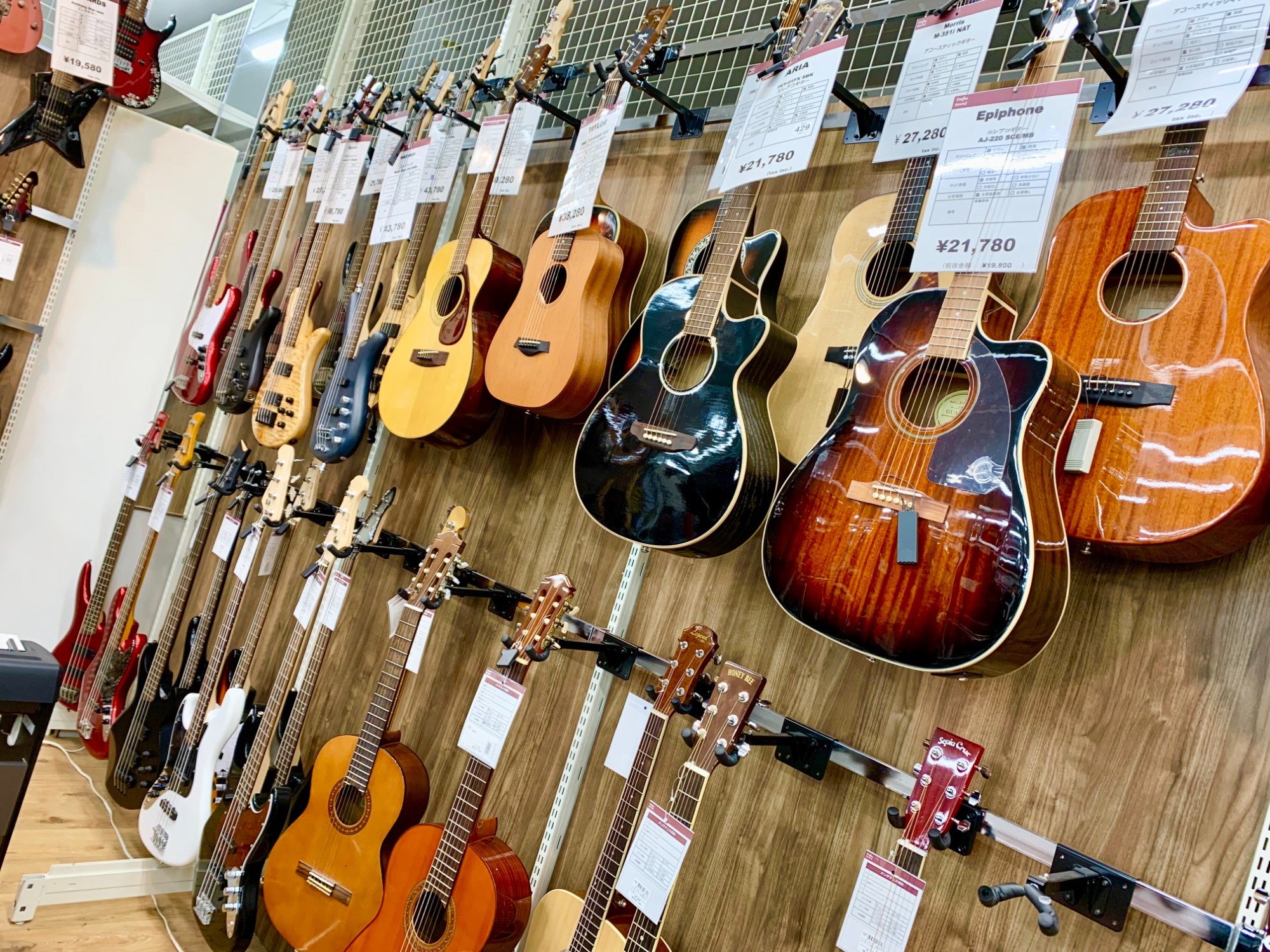 希少！FERNANDES ZO-3GF キルトトップ！ゾーさん アンプ内蔵