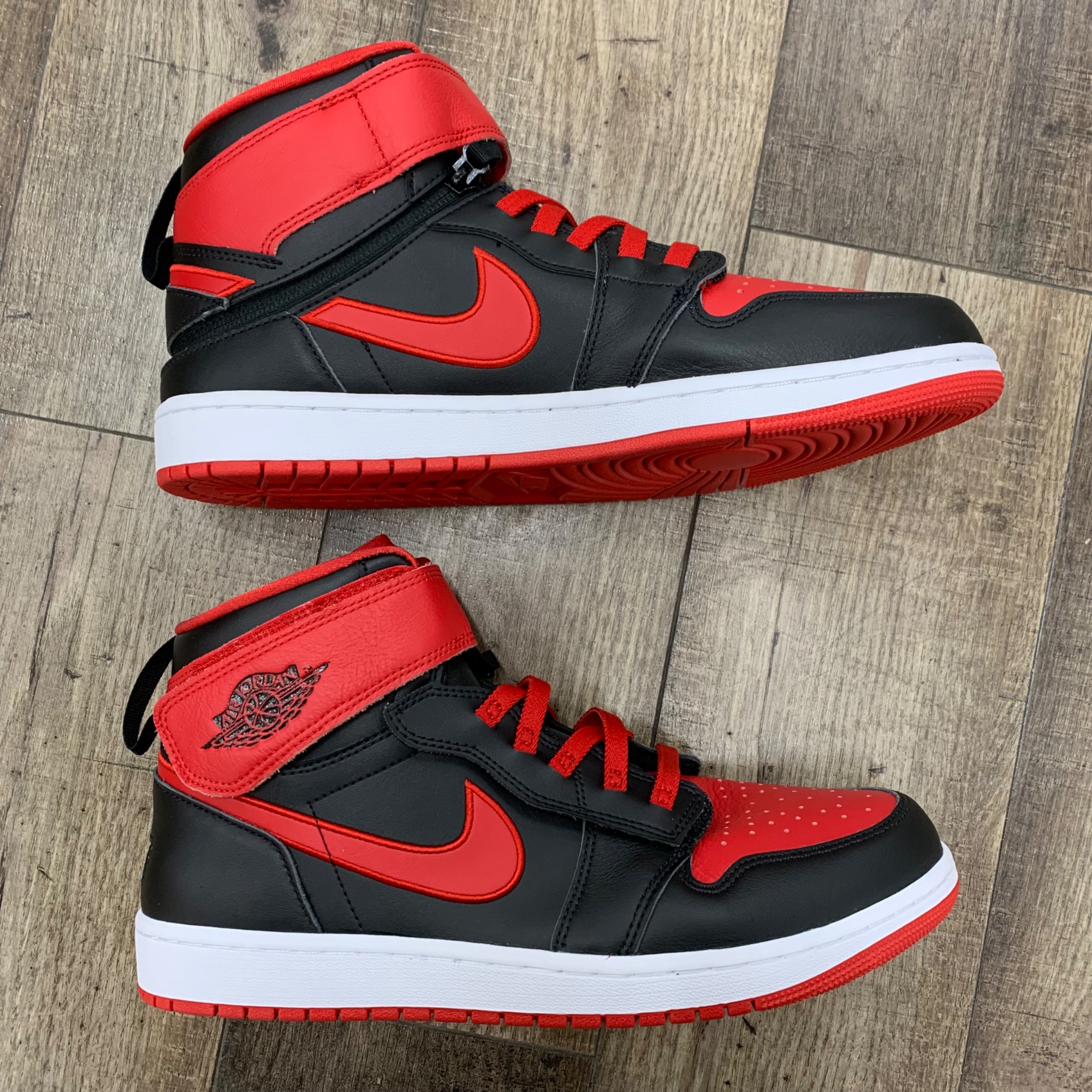 紐なしスニーカー】NIKE（ナイキ）AIR JORDAN1（エアジョーダン1