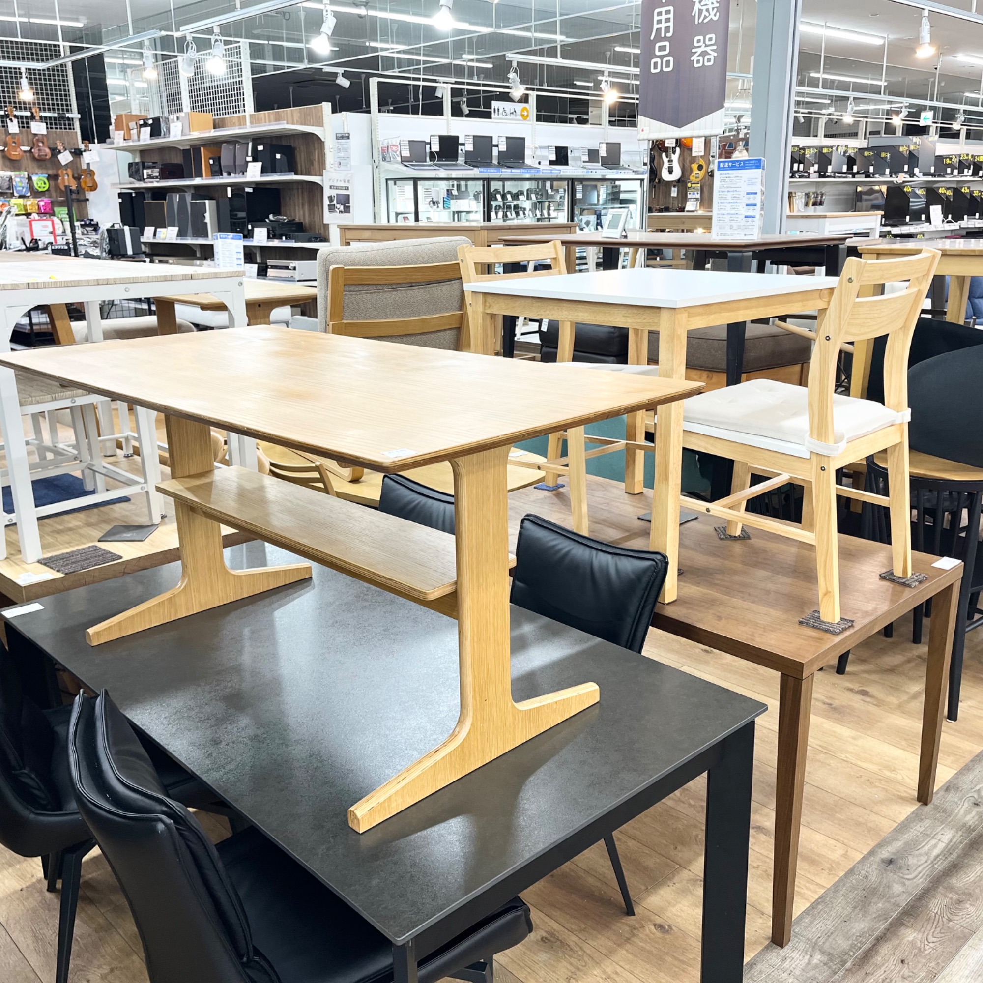 家具・家電を買うならトレファク幕張へ！おすすめのコタツをご紹介