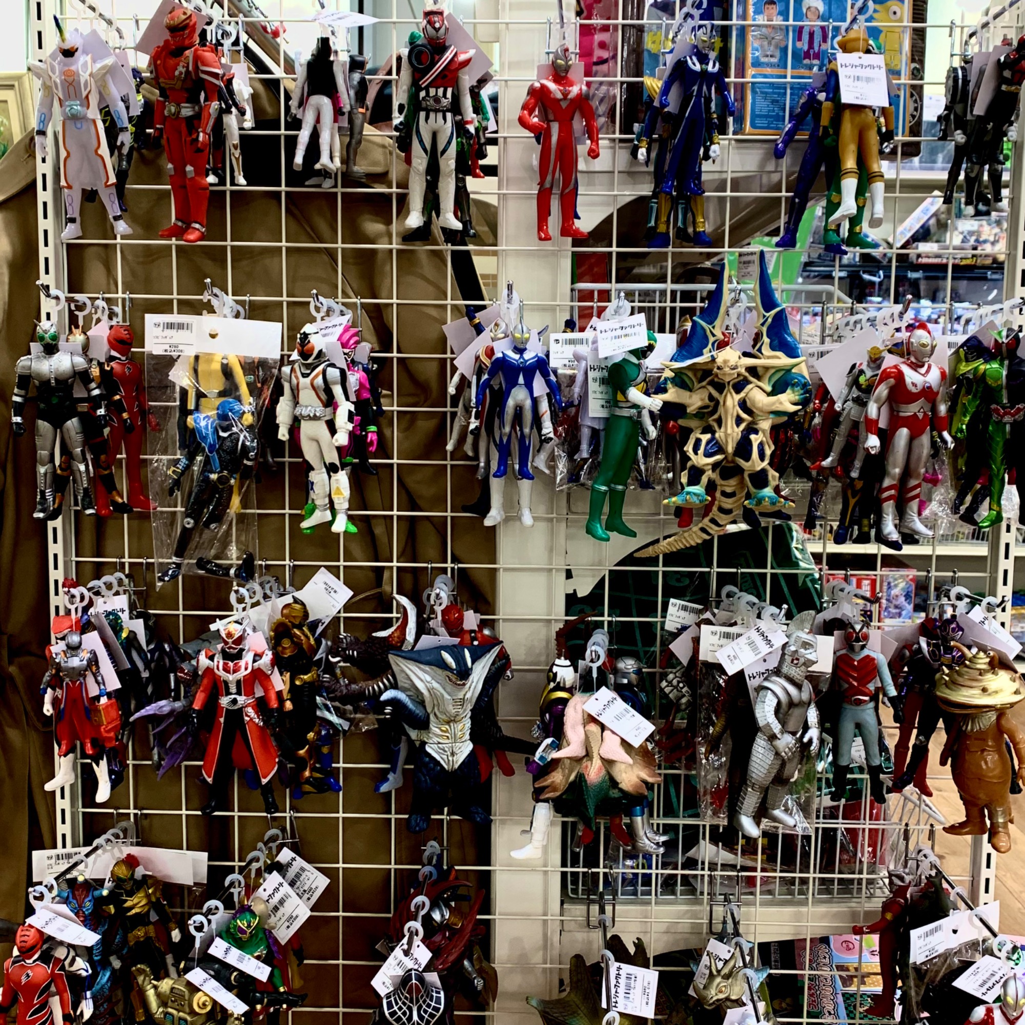 昔懐かし怪獣ソフビが大量入荷いたしました！！｜2024年07月05日