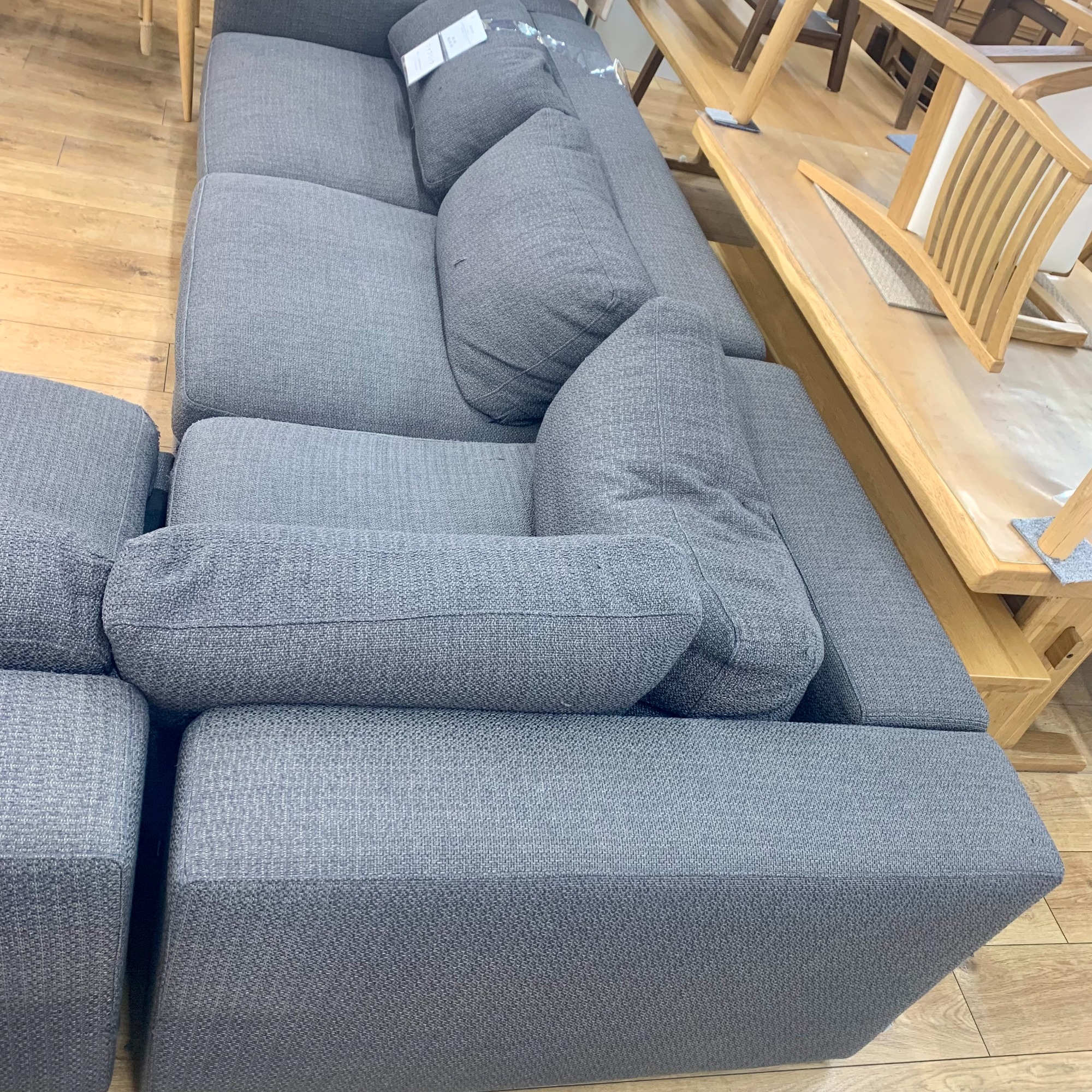 再掲載！！「BoConcept (ボーコンセプト) のカウチソファー」をご紹介します！｜2025年02月07日｜リサイクルショップ  トレジャーファクトリー（トレファク）幕張店