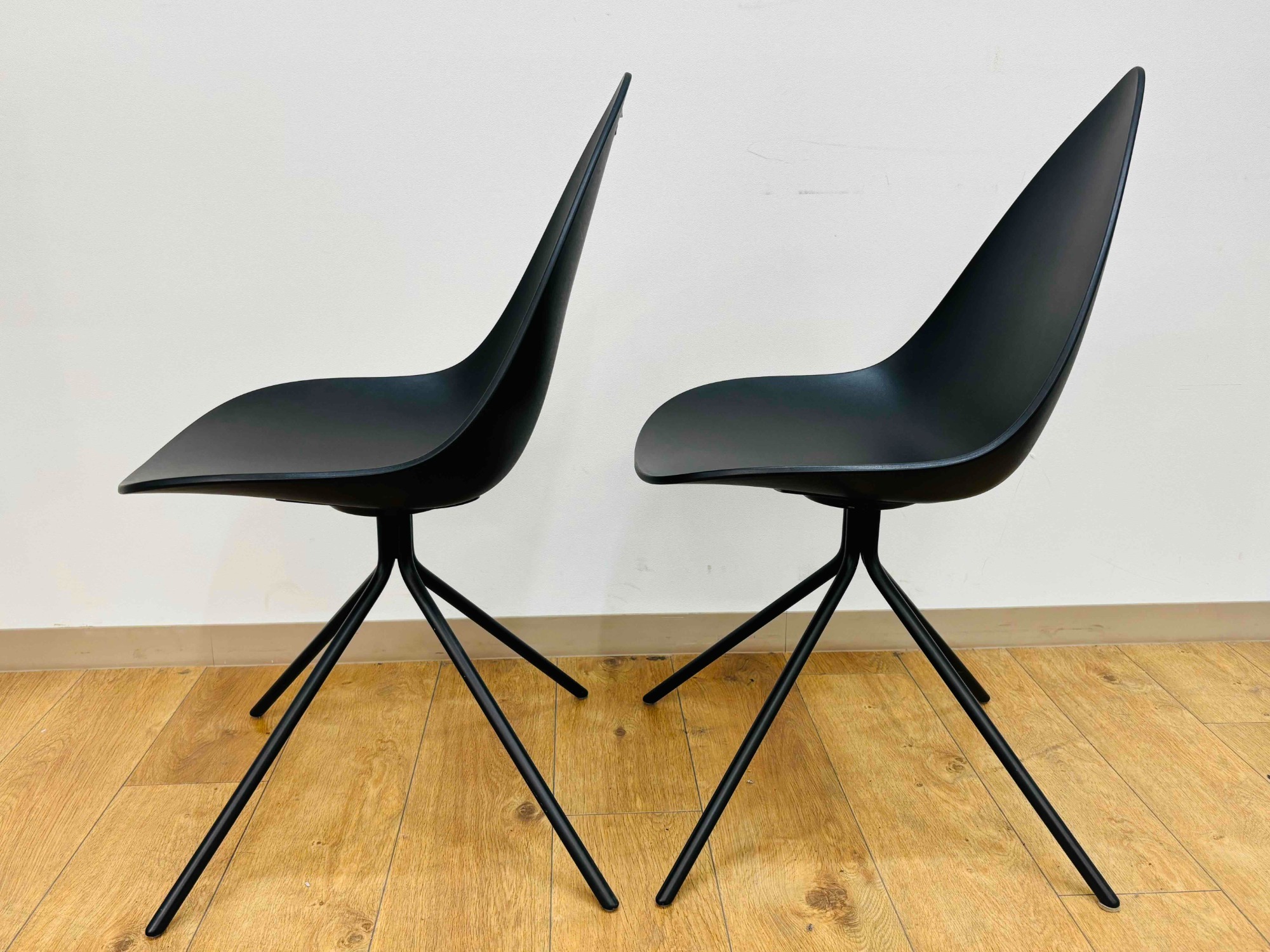 ふるさと納税 BoConcept のOttawaダイニングチェアが、2脚新 (ボーコンセプト) 椅子