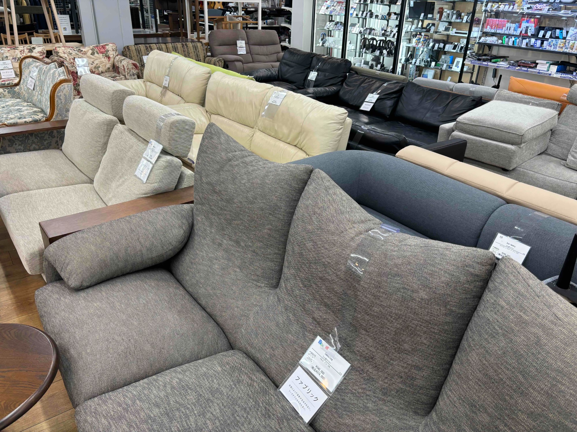 【展示品】ウニコ　アルベロ　ソファ　2人掛け　カバーリング　直接引取り歓迎 本日は新入荷しました、unico (ウニコ) のアルベロ カバーリング