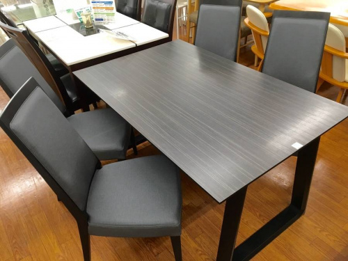 いちおし特選家具のkarimoku