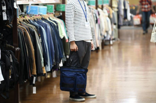 ブリーフケース