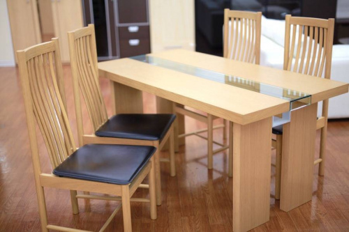 ホワイトオークの大塚家具