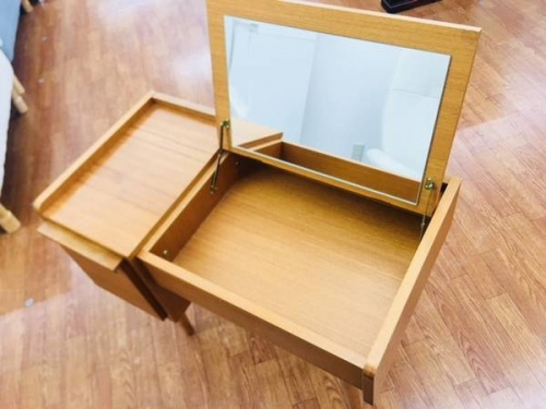 ドレッサーのウニコ（UNICO）