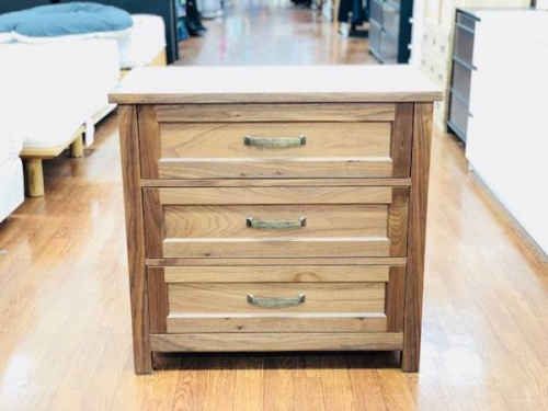 家具のチェスト