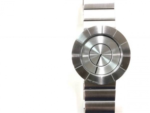 腕時計のISSEY MIYAKE