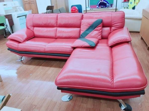 家具のソファ