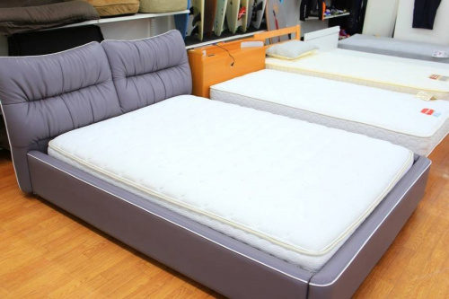 家具の中古ベッド