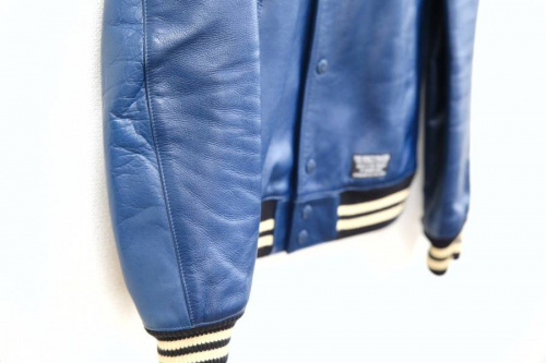 ワコマリア　レザーのワコマリア　中古