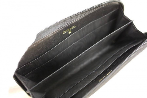 シャネル 定番のシャネル　財布　
