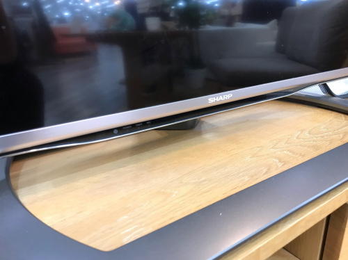 テレビの大型テレビ　中古