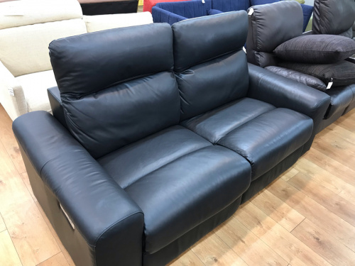 中古家具のソファ