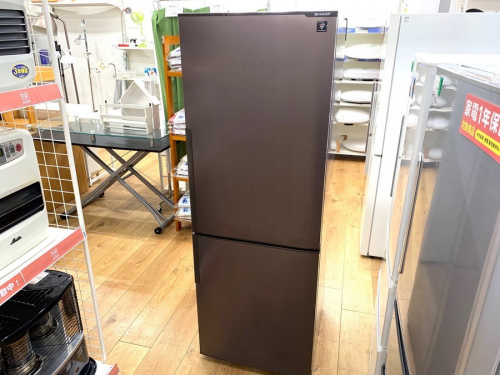 シャープの2ドア冷蔵庫