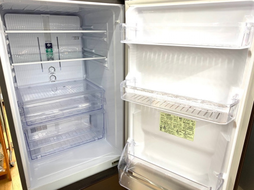 2ドア冷蔵庫の冷蔵庫