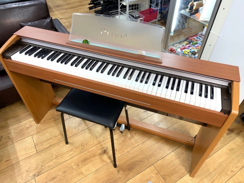 電子ピアノのCASIO