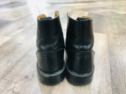 Trickersのモンキーブーツ