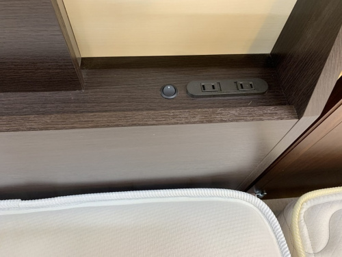 ベッドのシングル