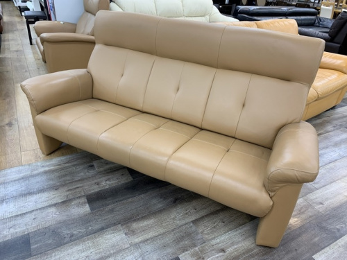 家具のソファー