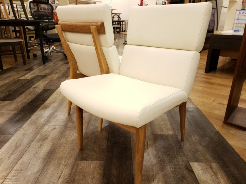 ダイニングテーブルの幕張 家具 中古