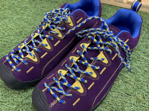 スニーカーのKEEN(キーン)