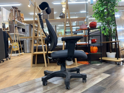 ＤＵＯＲＥＳＴのワークチェア