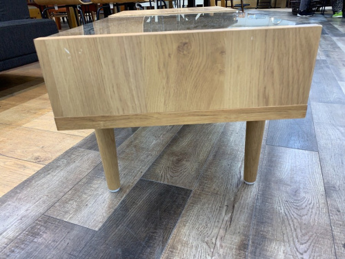 コーヒーテーブルの千葉　中古　テーブル