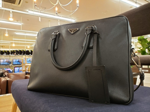 千葉　中古　プラダ