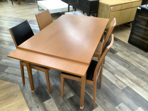 ダイニングセットの千葉　中古　家具