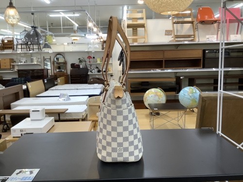 千葉 市川 船橋 江戸川 墨田 葛飾 幕張 トートバッグ 中古 買取の千葉 市川 船橋 江戸川 墨田 葛飾 幕張 ヴィトン 中古 買取