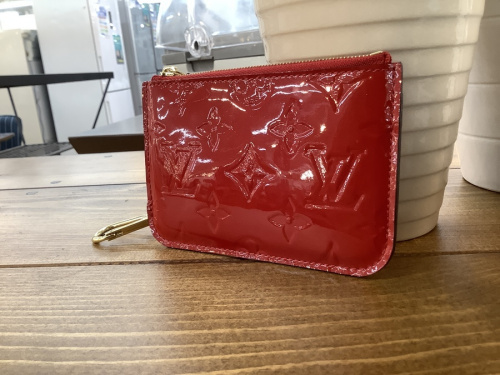 ブランド・ラグジュアリーのLOUIS VUITTON