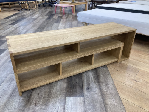 テレビ台のAVボード