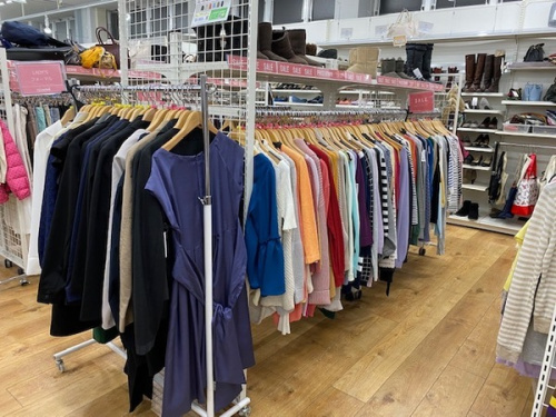 トレファク　千葉の衣類　SALE