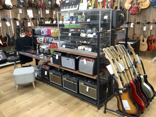 ギター中古の電子ピアノ中古