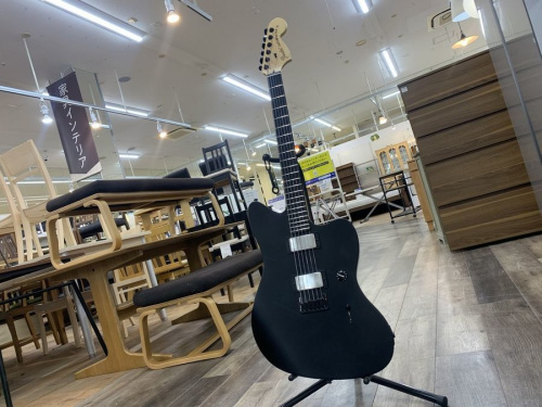 中古楽器店の楽器強化店