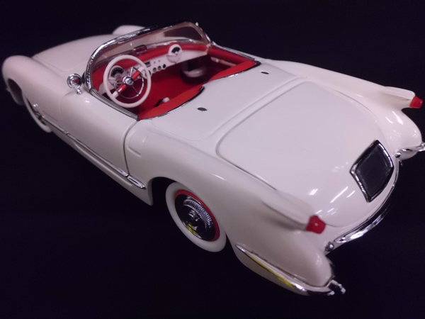 フランクリンミント シボレーコルベット ロードスター 1/24 1956年 