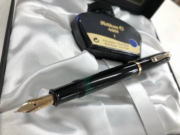 ペリカンの万年筆、トラディショナル M250が買取入荷しました