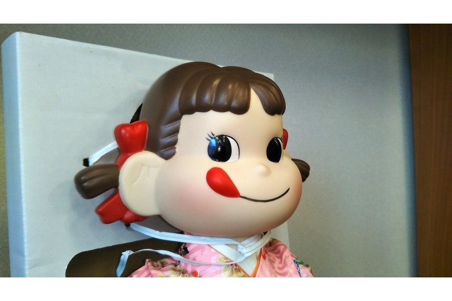 スマホで購入】誕生50周年記念品！激レアなペコちゃん人形のご紹介に