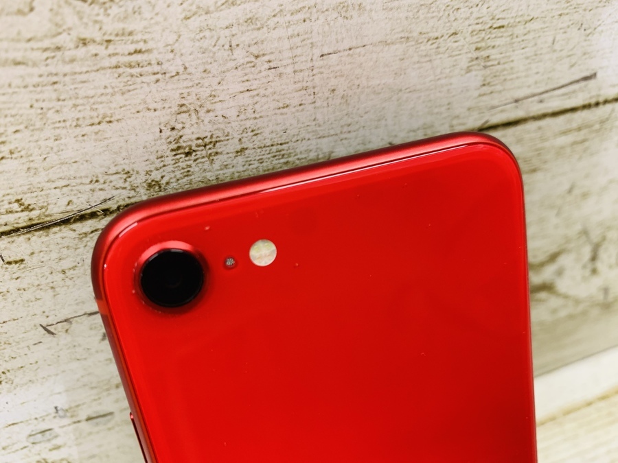 iPHONE SE（アイフォン）64GB (PRODUCT)RED モデル買取入荷！！｜2022