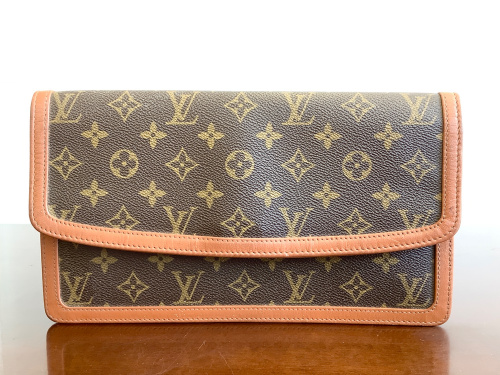 人気のモノグラム柄！LOUIS VUITTON（ルイヴィトン）のクラッチバッグ