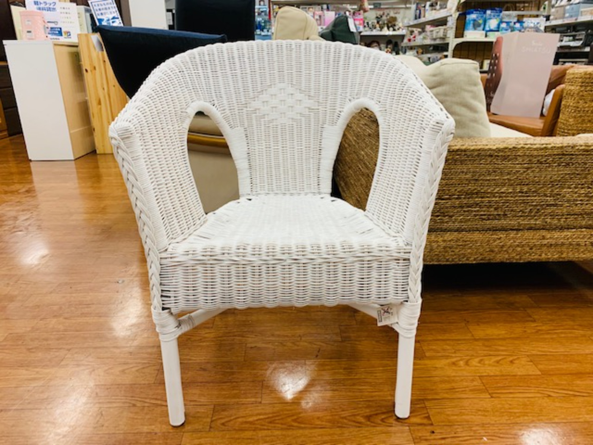 季節感溢れるラタン素材！ニトリ ケレック テーブル・チェアセット買取