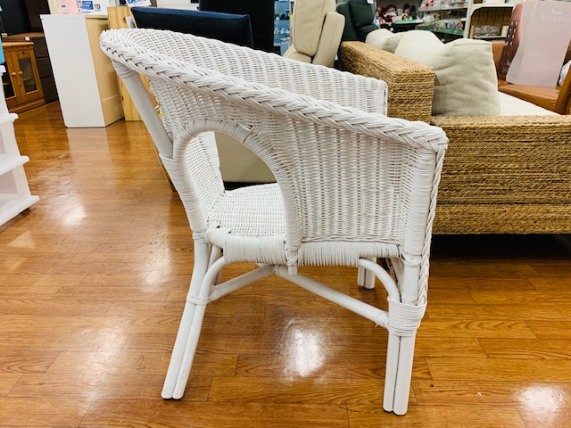 季節感溢れるラタン素材！ニトリ ケレック テーブル・チェアセット買取