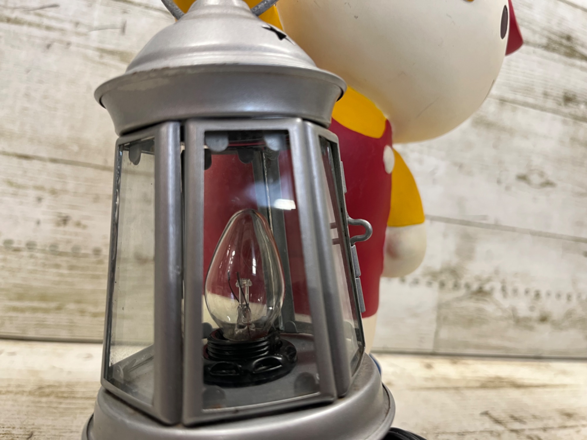 レトロ雑貨買取強化中！ HELLO KITTY(ハローキティー)陶器ランタンを